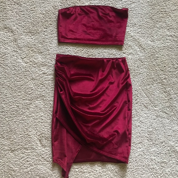Nasty Gal Velvet Two Piece Dress - Picture 2 of 4